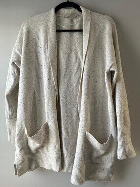 LOFT Women's Cream and Grey Cardigan
